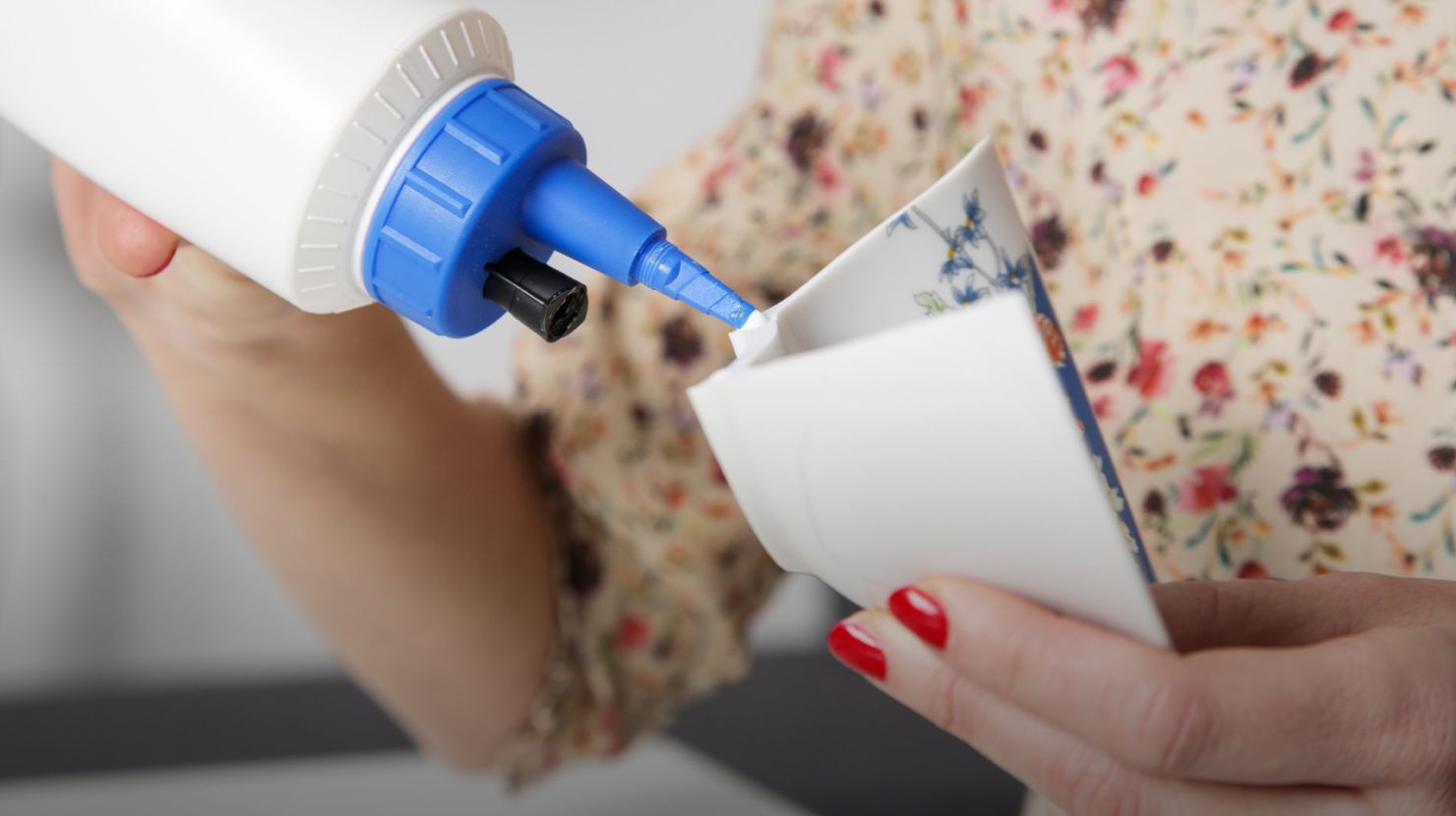 repairing broken pottery