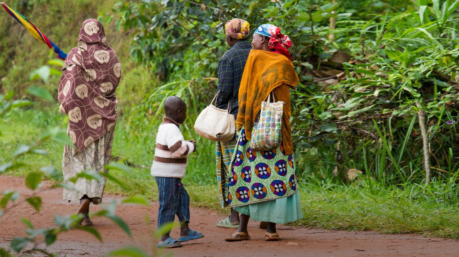 African women and children