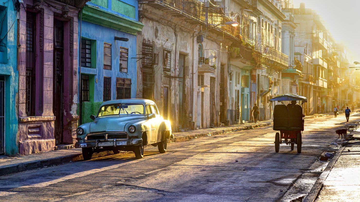 Street scene in Old Havana